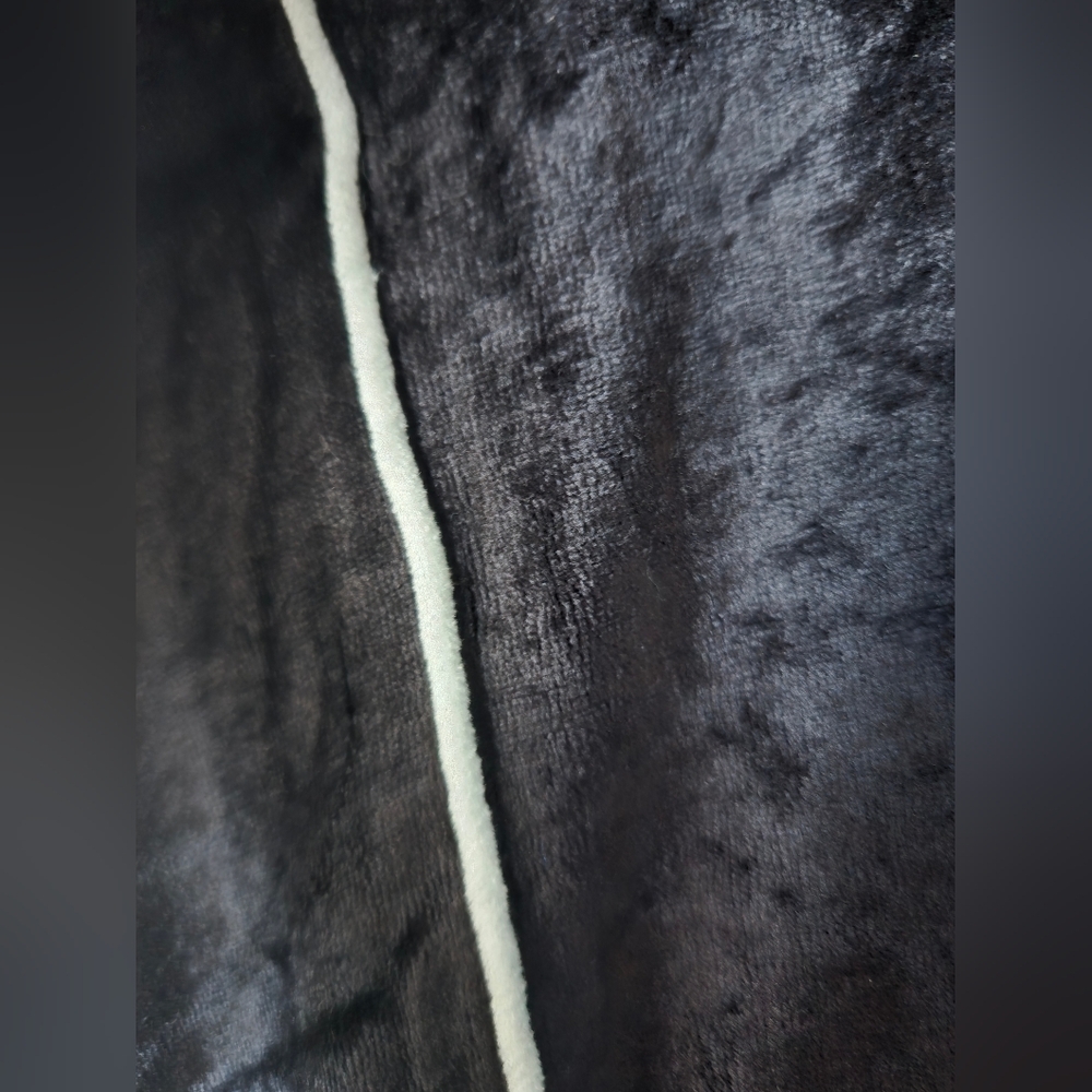 Lauren Moshi/ Y7 Studio Namaste Velour joggers - Picture 8 of 9